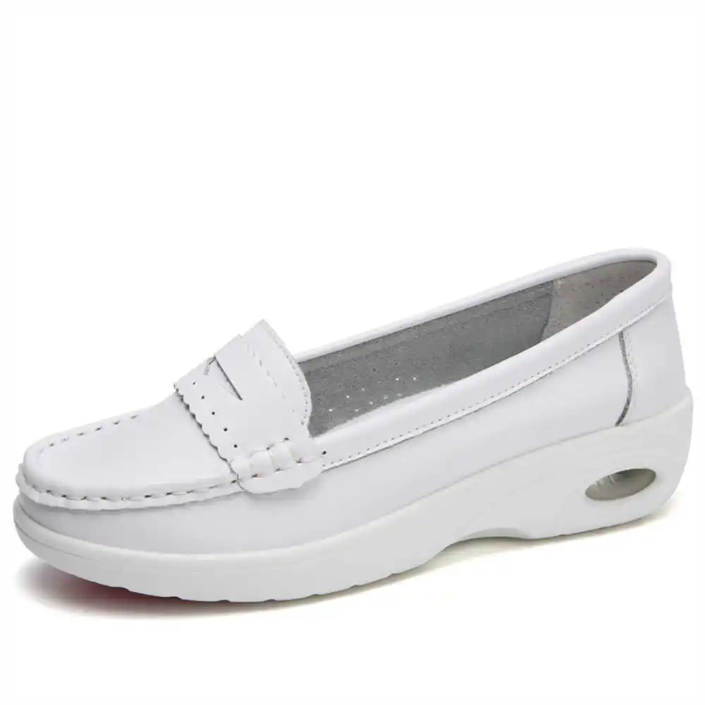 Thick Sole Slipon White Traine - Formal Women Daily Wear Footwear 评论和价格