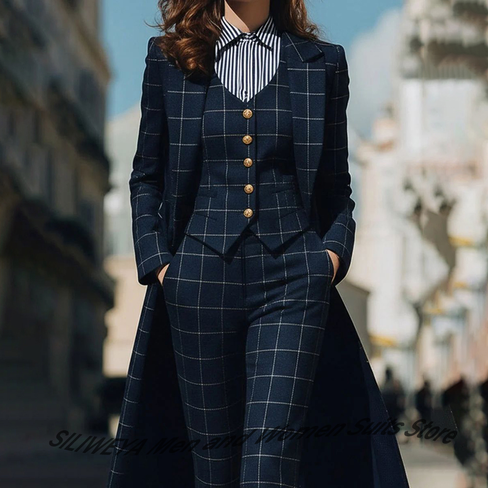 Sophisticated Navy Blue Women' - Women Formal Wear Shirts 评论和价格
