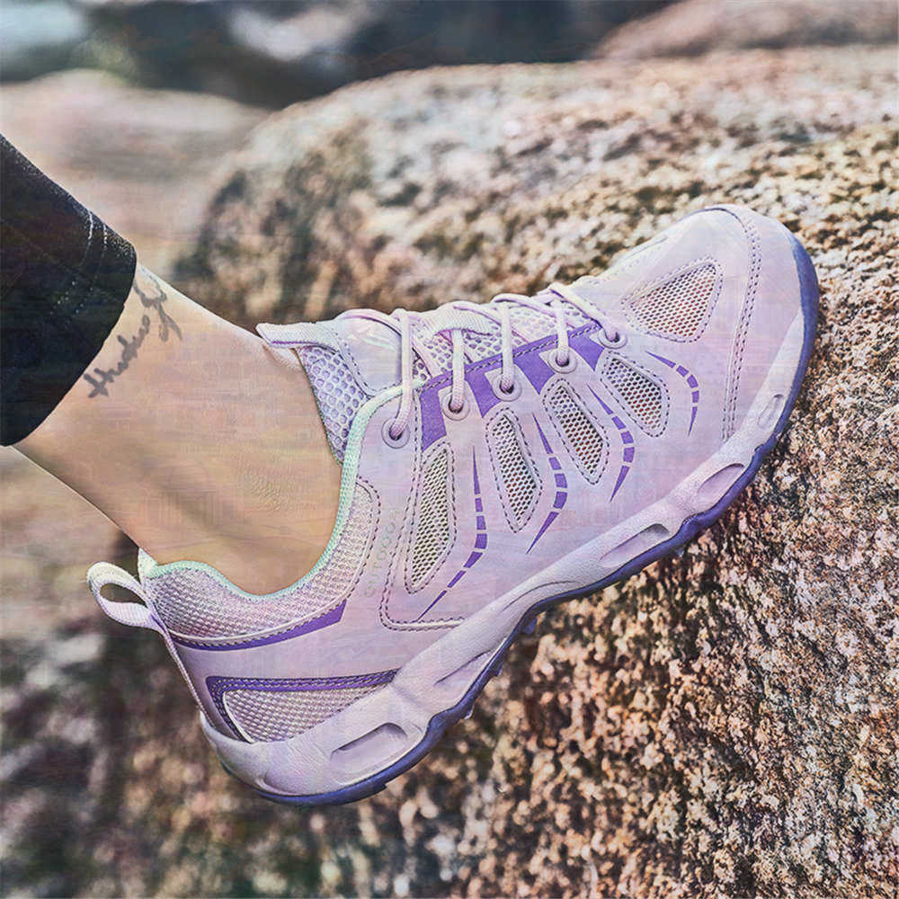 Sumer Round Tip Silver Sneaker - Women'S Holiday Formal Wear 评论和价格