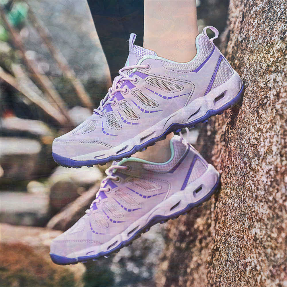 Sumer Round Tip Silver Sneaker - Women'S Holiday Formal Wear 评论和价格